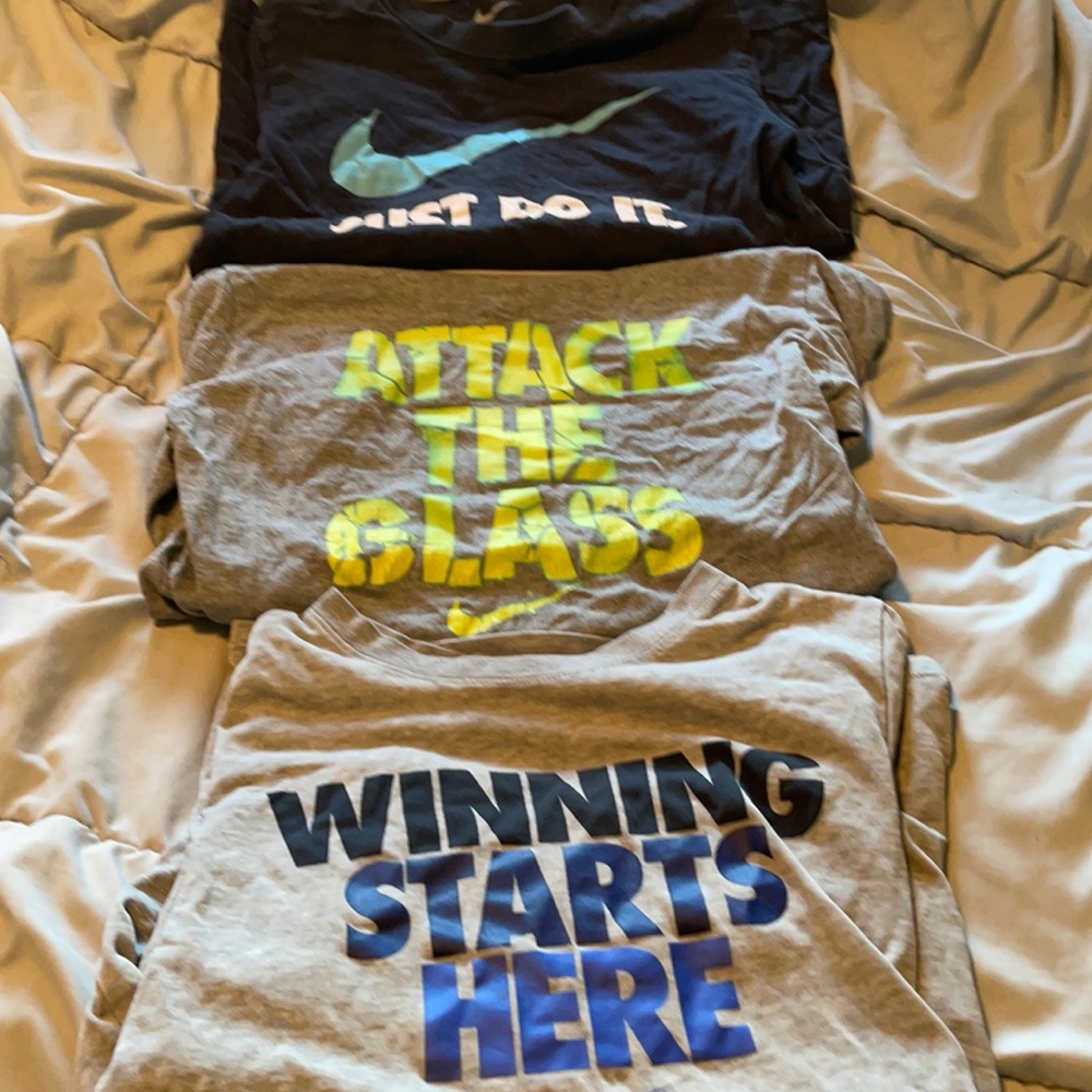 Nike boys S T-shirts